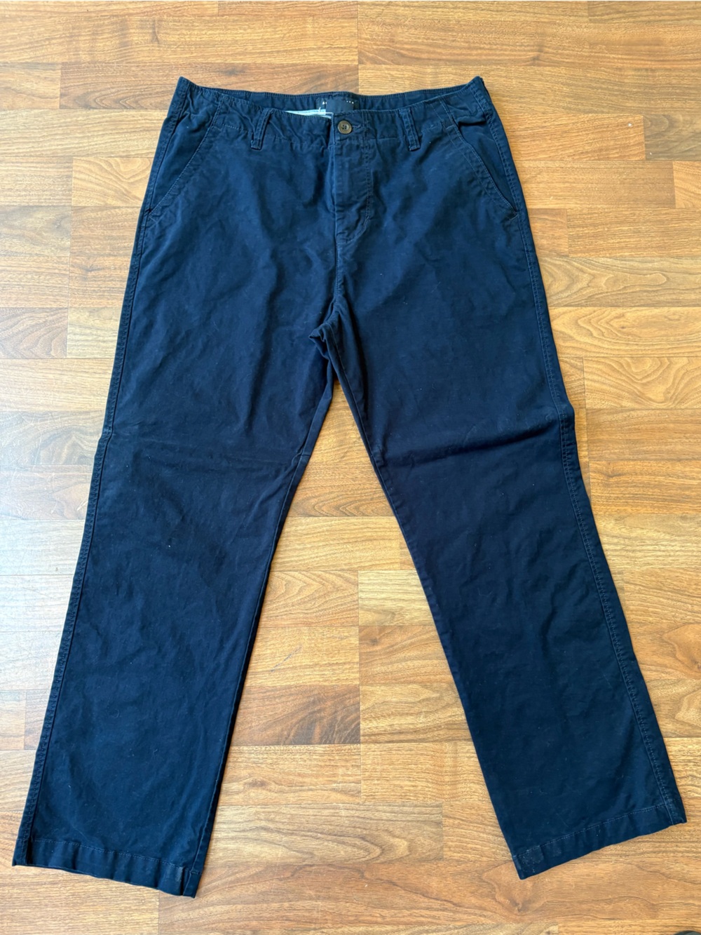 Aeropostale Men's Relaxed Navy Chino Pants